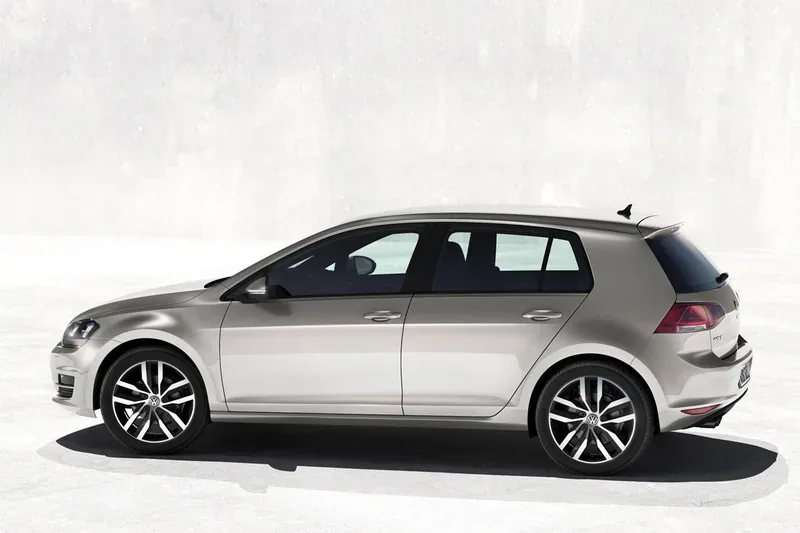 Volkswagen Golf VII