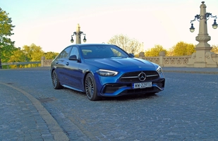 TEST: Mercedes Klasy C 300d - aspiracje do arystokracji