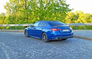 TEST: Mercedes Klasy C 300d - aspiracje do arystokracji