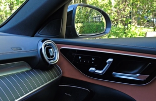 TEST: Mercedes Klasy C 300d - aspiracje do arystokracji