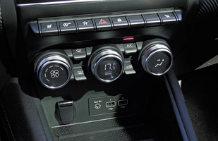 TEST: Renault Captur - definicja kompaktowego SUVa