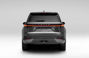 Lexus TX. Pierwszy model o tej nazwie