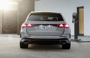 Mercedes klasy E kombi oficjalnie