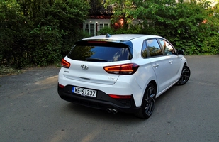 TEST: Hyundai i30 N Line - ile w nim sportu?