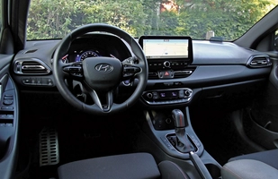 TEST: Hyundai i30 N Line - ile w nim sportu?