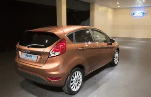 Ford Fiesta po liftingu. Poważnym — zdjęcie 11