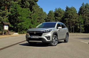 Test: Suzuki S-Cross - hybryda, automat i napęd na przód