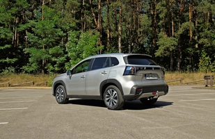 Test: Suzuki S-Cross - hybryda, automat i napęd na przód