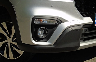 Test: Suzuki S-Cross - hybryda, automat i napęd na przód