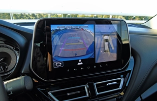 Test: Suzuki S-Cross - hybryda, automat i napęd na przód