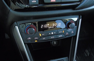 Test: Suzuki S-Cross - hybryda, automat i napęd na przód