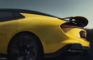 Lotus Emeya. Elektryczny i niezwykle szybki