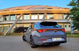 Test: Cupra Leon Sportstourer - rozsądek ponad emocjami