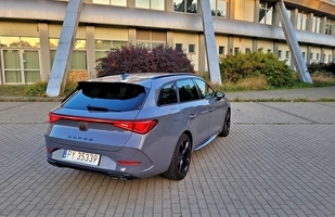 Test: Cupra Leon Sportstourer - rozsądek ponad emocjami