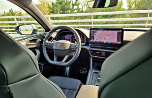 Test: Cupra Leon Sportstourer - rozsądek ponad emocjami