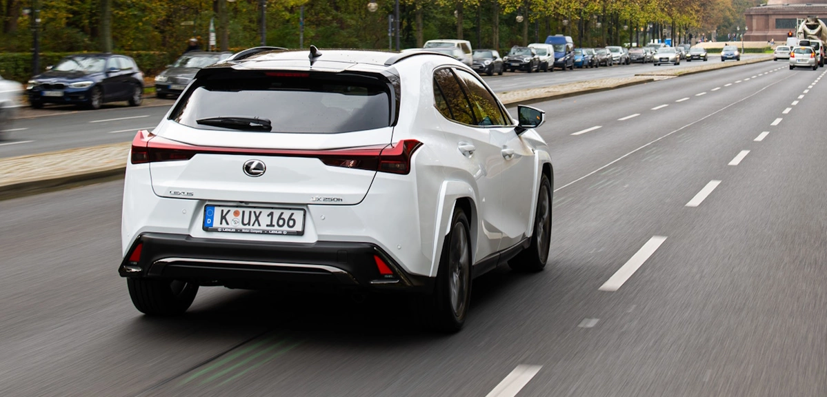 Lexus UX