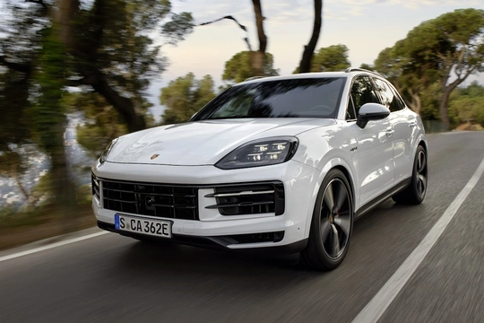 Porsche Cayenne S E-Hybrid. Nowość