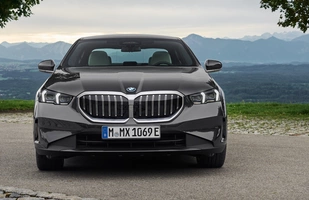 BMW serii 5 z nowymi napędami hybrydowymi