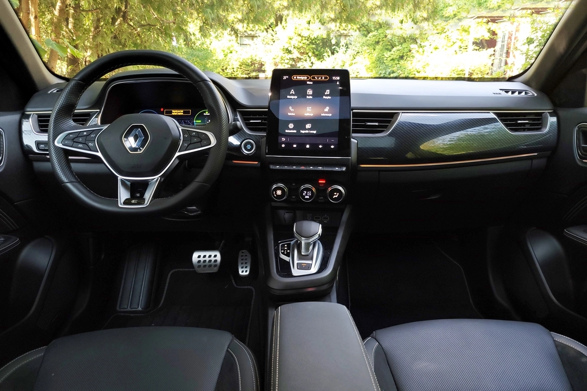 Test: Renault Arkana E-Tech - ucząc się od najlepszych