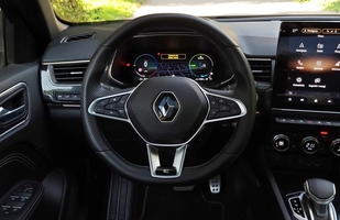 Test: Renault Arkana E-Tech - ucząc się od najlepszych