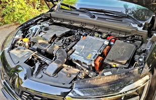 Test: Renault Arkana E-Tech - ucząc się od najlepszych