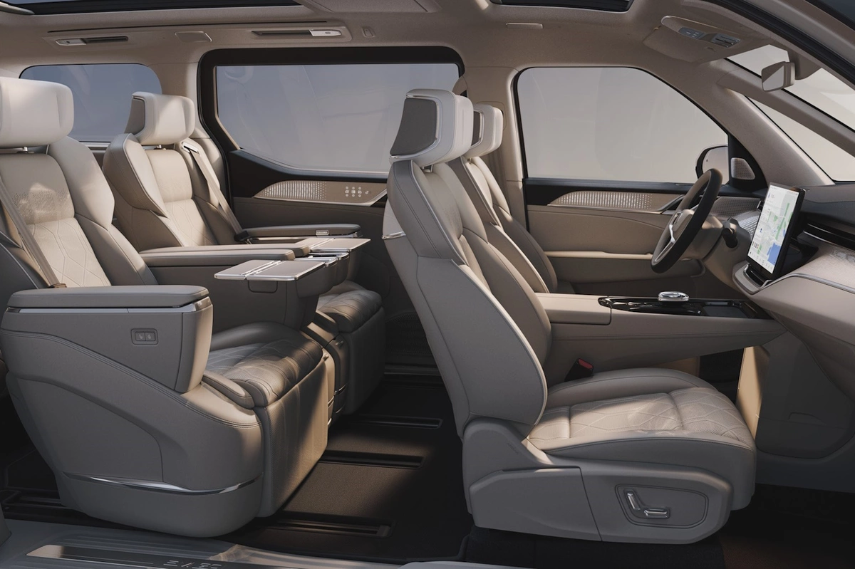 Volvo EM90. Bliźniaczy model Zeekr 009