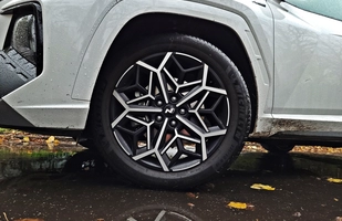 Test: Hyundai Tucson Hybrid - czemu zawdzięcza swoją popularność?