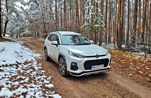 Test: Suzuki Across - znana hybryda w odmiennym wydaniu