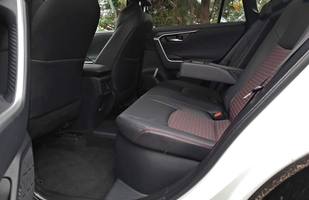 Test: Suzuki Across - znana hybryda w odmiennym wydaniu