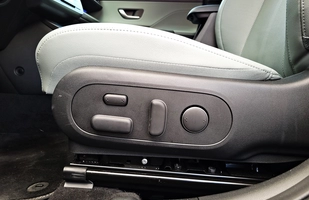 Test: Nowy Hyundai Kona Hybrid 2023 - wydoroślał, dojrzał i urósł