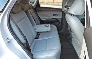 Test: Nowy Hyundai Kona Hybrid 2023 - wydoroślał, dojrzał i urósł