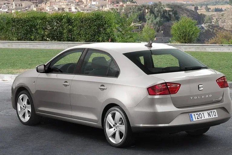 Nowy Seat Toledo