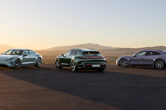 Porsche Taycan po liftingu. Mocniejsze i z większym zasięgiem