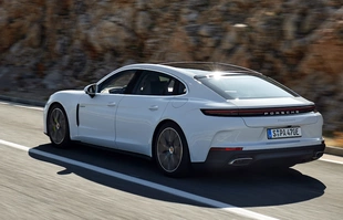 Porsche Panamera E-Hybrid. Nowe hybrydy plug-in