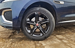Jaguar F-Pace P250 SE – wystarczająco drapieżny?