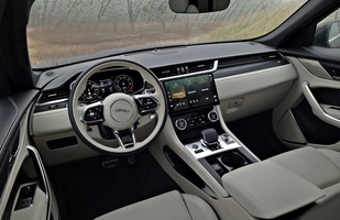 Jaguar F-Pace P250 SE – wystarczająco drapieżny?