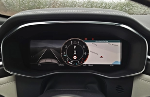 Jaguar F-Pace P250 SE – wystarczająco drapieżny?