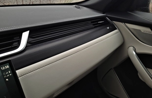 Jaguar F-Pace P250 SE – wystarczająco drapieżny?