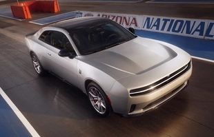 Dodge Charger nowej generacji jest elektryczny