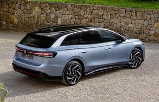 Volkswagen ID.7 Tourer już w sprzedaży. Jest drogo