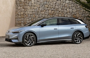 Volkswagen ID.7 Tourer już w sprzedaży. Jest drogo