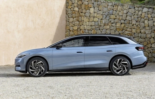 Volkswagen ID.7 Tourer już w sprzedaży. Jest drogo