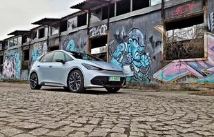 Cupra Born 58 kWh 231 KM – sportowy elektryczny hatchback