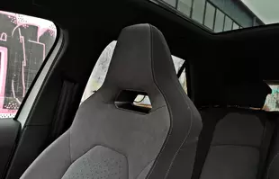 Cupra Born 58 kWh 231 KM – sportowy elektryczny hatchback