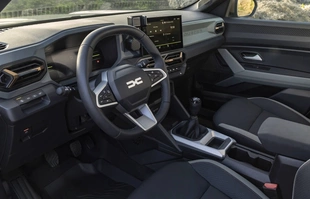 Dacia Duster III (2024). Polskie ceny są atrakcyjne