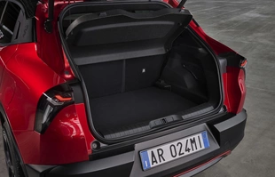 Alfa Romeo Milano. Z Polski