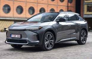 Toyota bZ4X po modernizacji. Polskie ceny