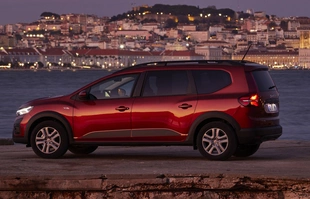 Dacia Jogger Hybrid. Polskie ceny