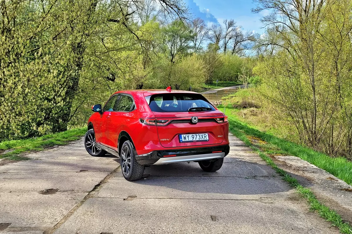 Test: Honda HR-V e:HEV – udany przykład pójścia na przekór