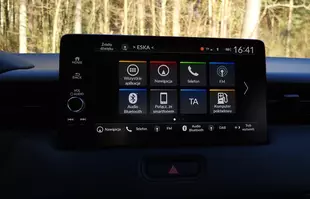 Honda HR-V e:HEV – udany przykład pójścia na przekór